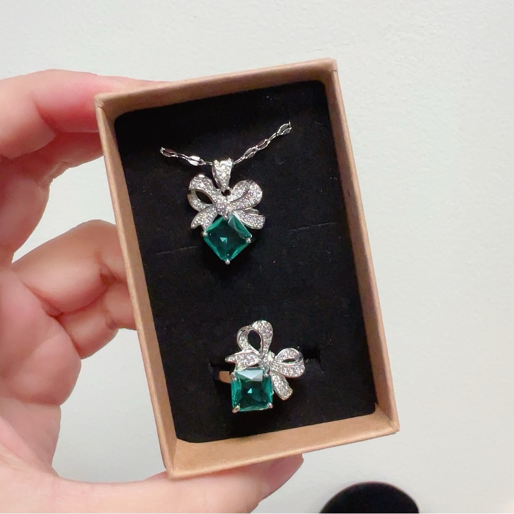 X’mas small set stainlesss steel zircon stone necklace and ring set